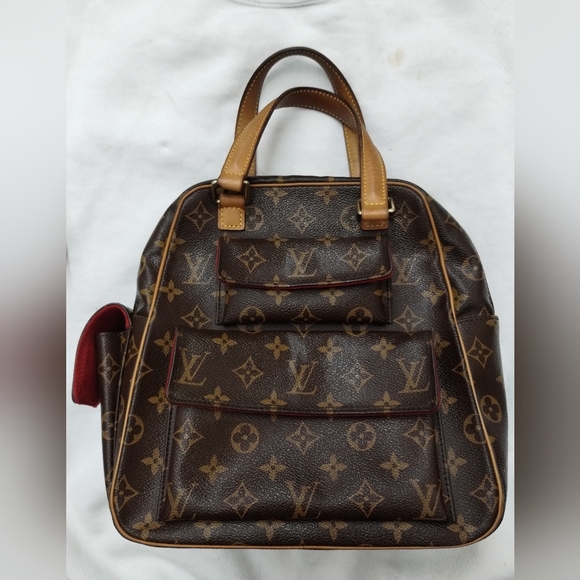 Louis Vuitton Handbag - Picture 1 of 9